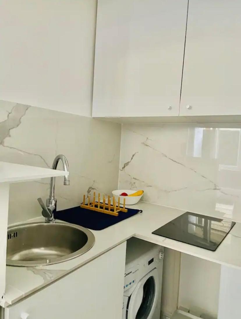 Appartement Moderne Quartier Saint Lazare Paris Extérieur photo